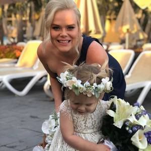 Meet your Posher, Ashley